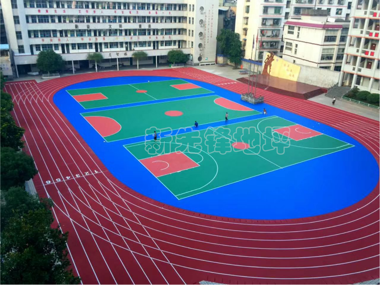 運動地坪（11）