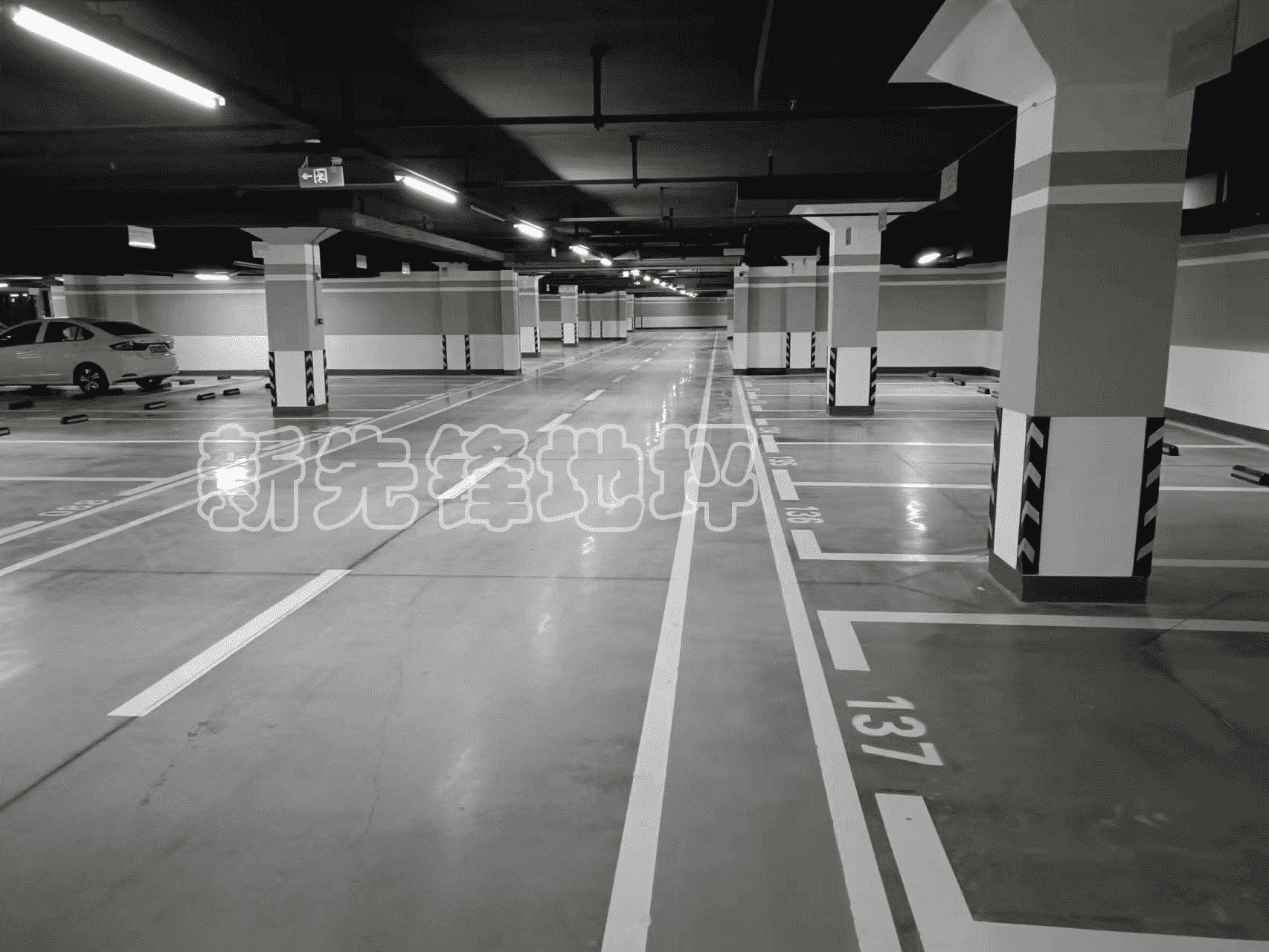 密封固化地坪（16）